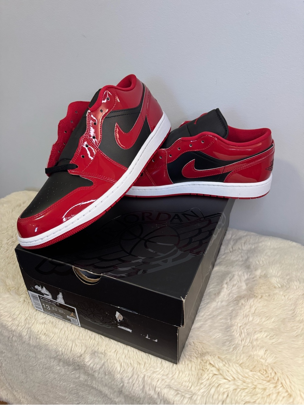 Jordan Low Top Sneakers - Black & Red
